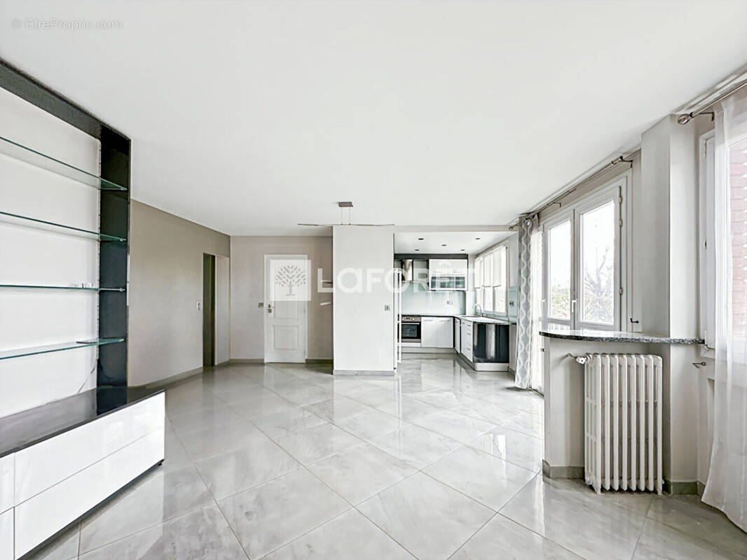 Appartement à MAISONS-ALFORT