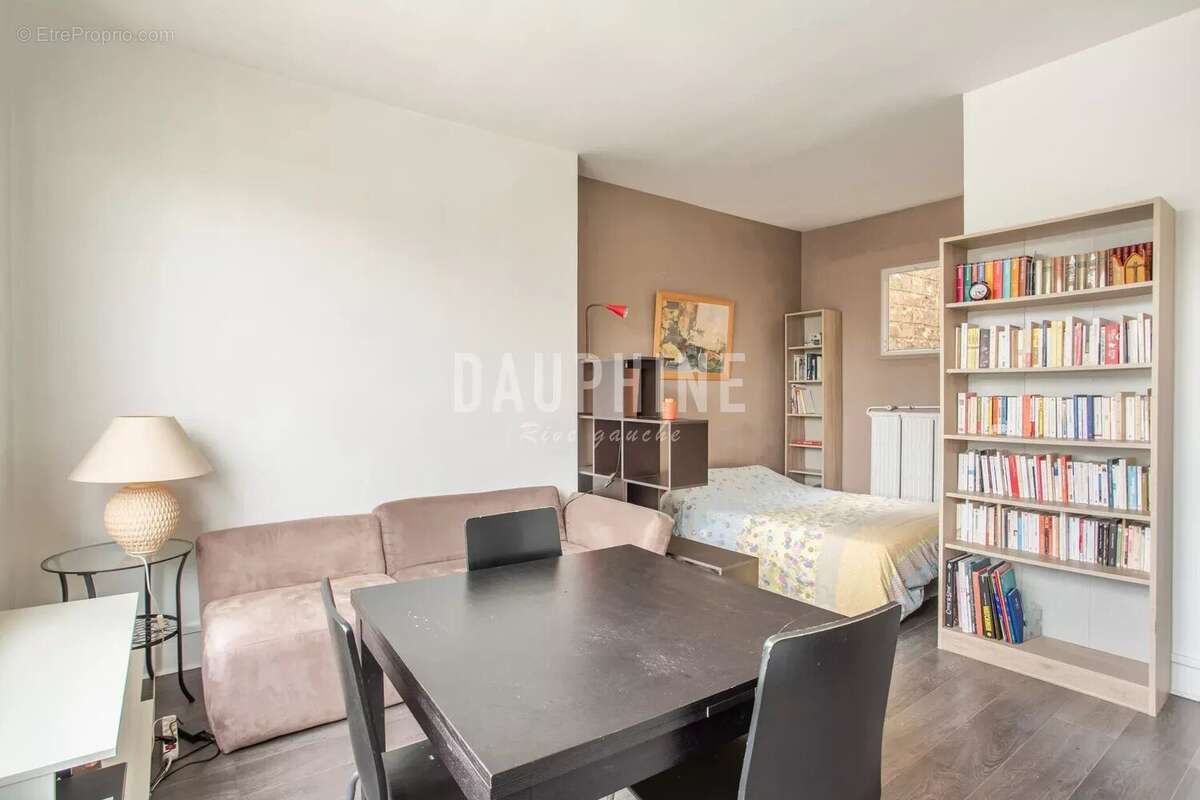Appartement à PARIS-6E