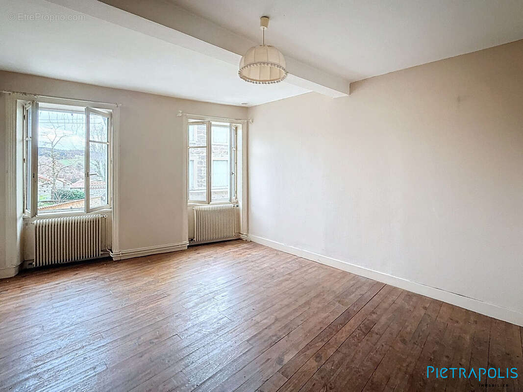 Appartement à TARARE