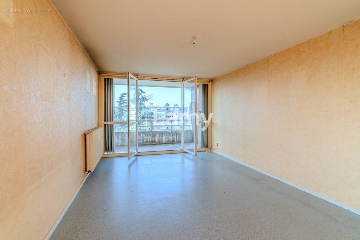Appartement à VILLEFRANCHE-SUR-SAONE