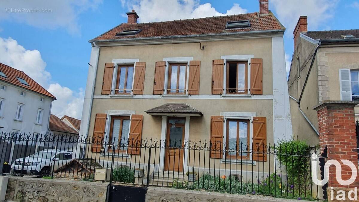 Photo 1 - Maison à SAACY-SUR-MARNE
