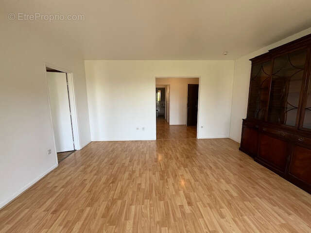 Appartement à NOGENT-SUR-MARNE
