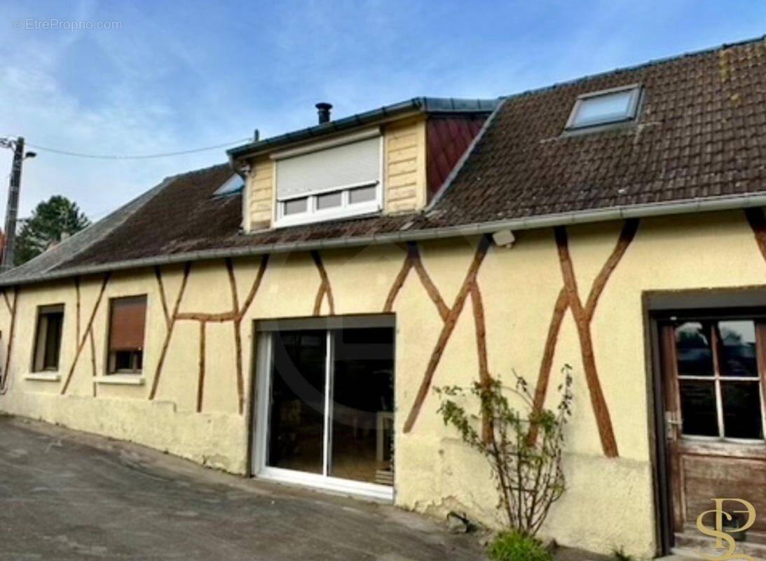 Maison à CORBIE