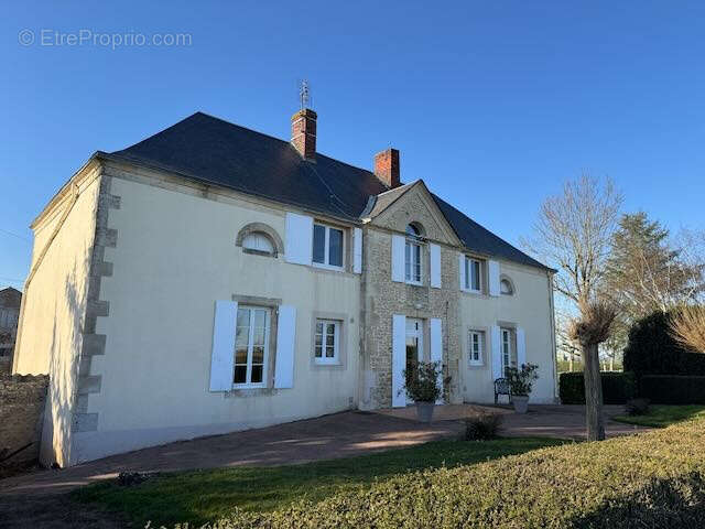 Maison à SAINTE-HERMINE