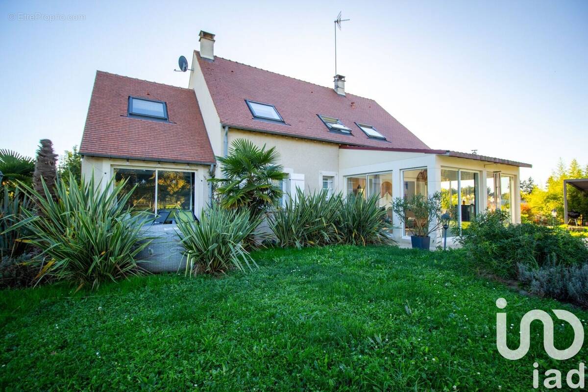 Photo 1 - Maison à BARBIZON