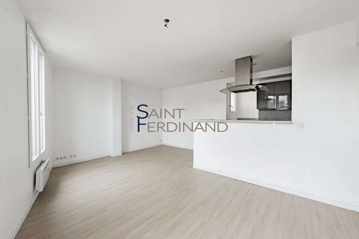 Appartement à PARIS-13E