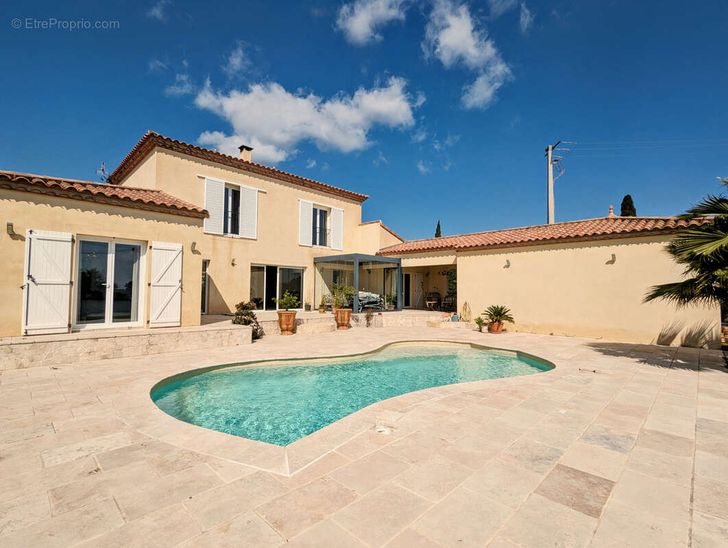 Maison à AUTIGNAC