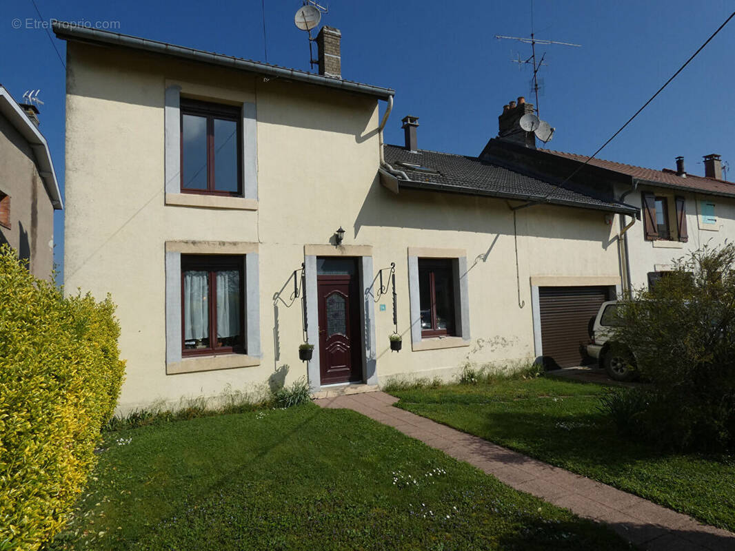 Maison à DAMLOUP