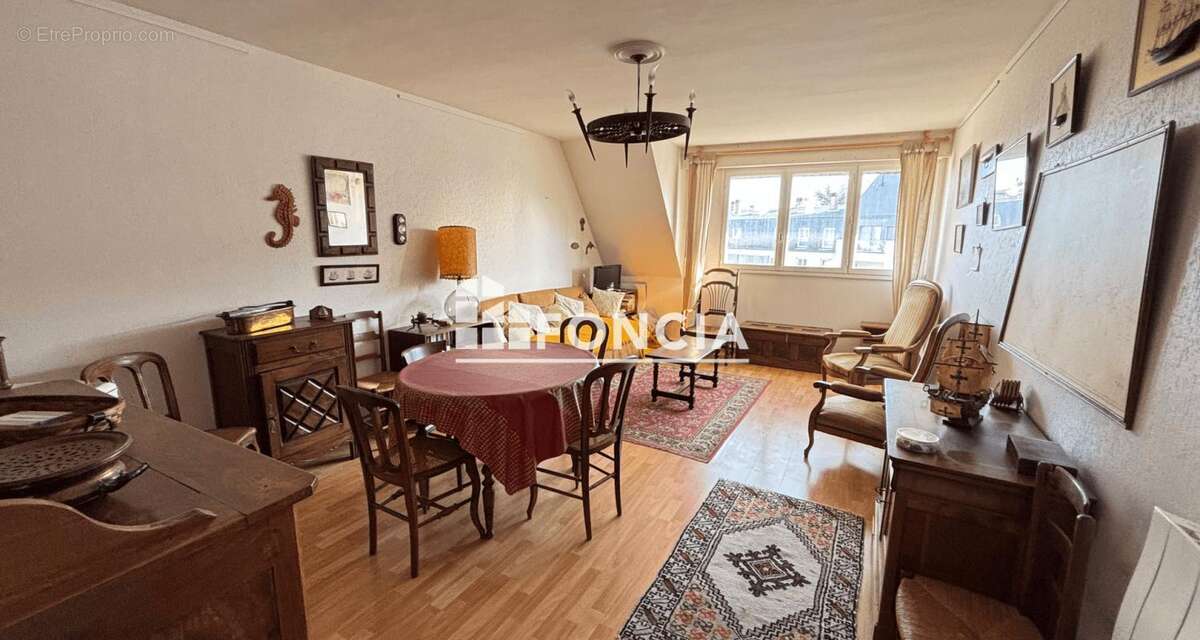 Appartement à LA TRINITE-SUR-MER