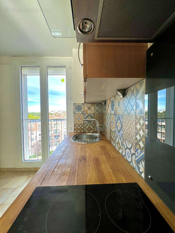Appartement à PORT-DE-BOUC