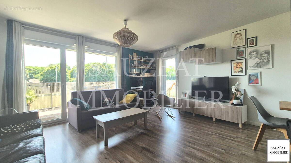 Appartement à BAGNEUX