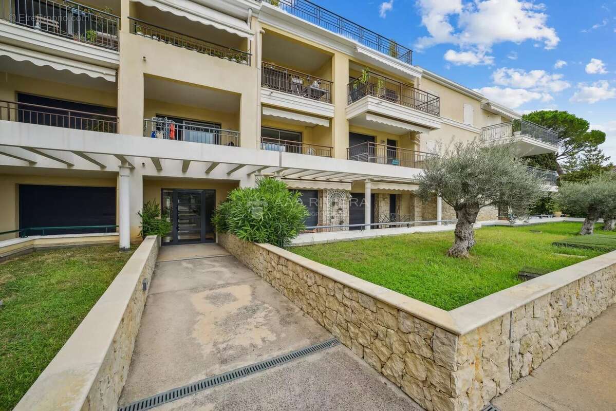 Appartement à BIOT