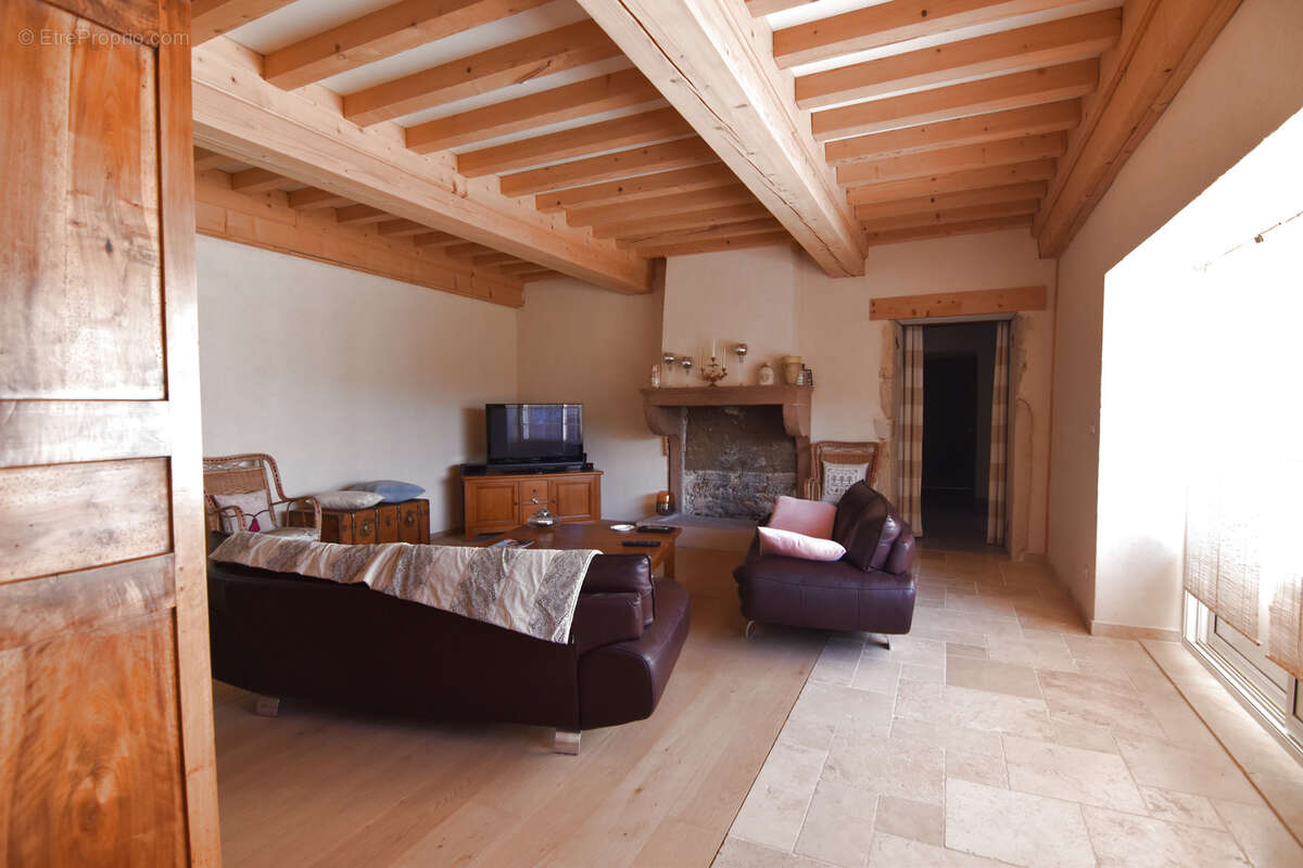 Maison à GRIEGES