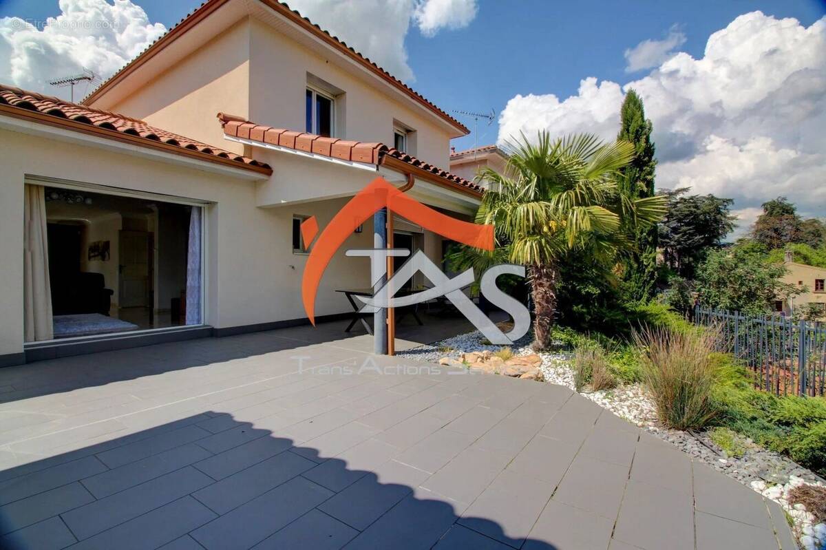Maison à SAINT-CHAMOND