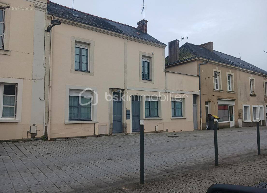 Maison à CRAON