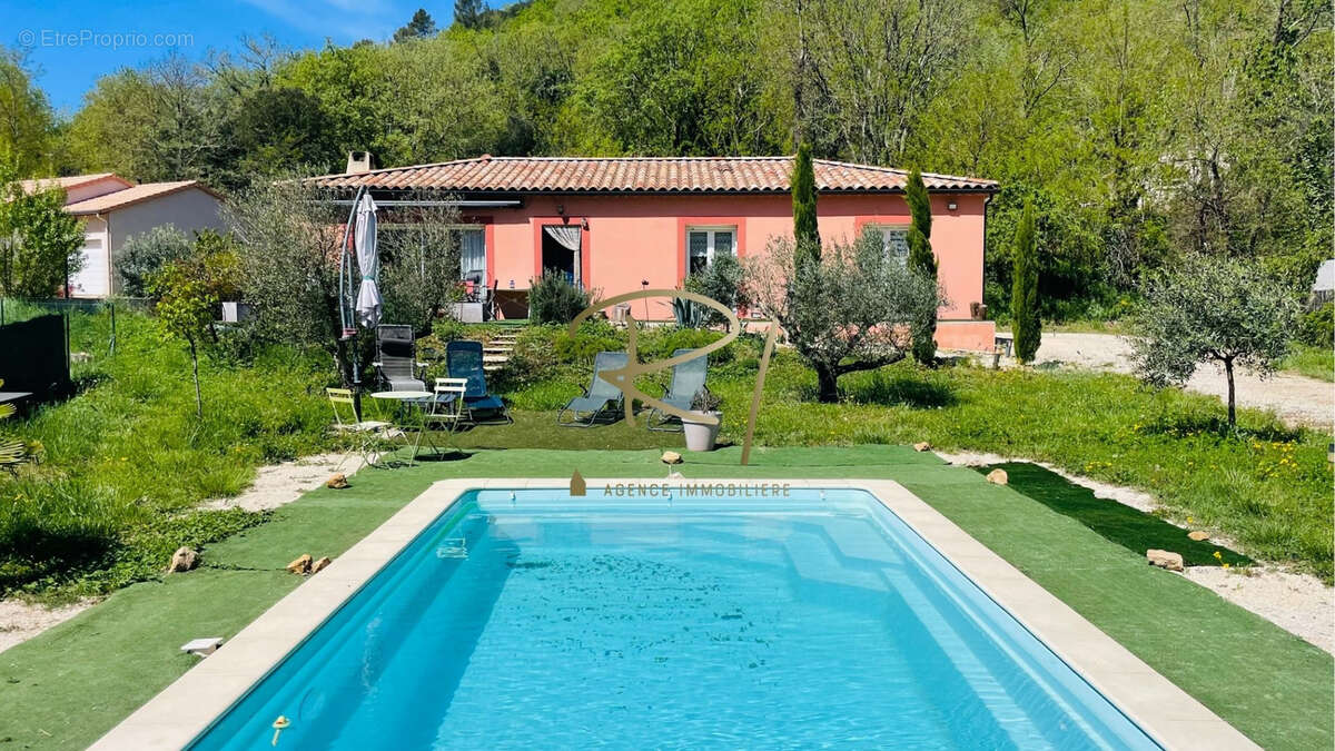 Maison à SALAVAS