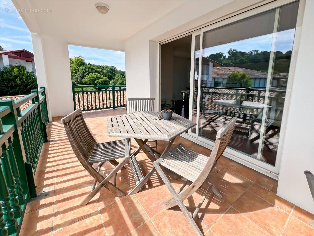 Appartement à USTARITZ