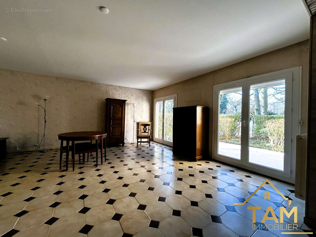 Appartement à MAUREPAS