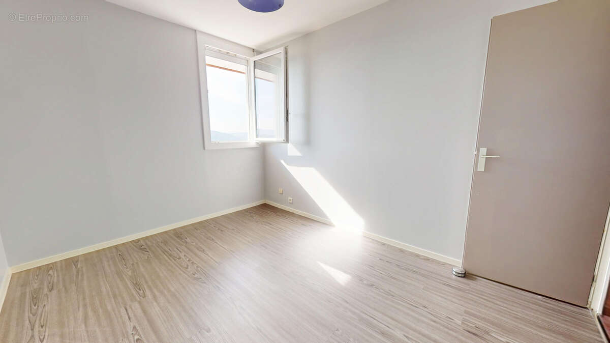 Appartement à TALANT