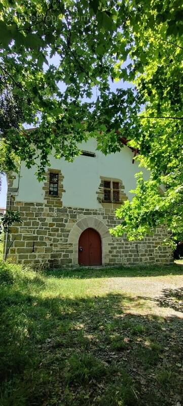 Appartement à USTARITZ