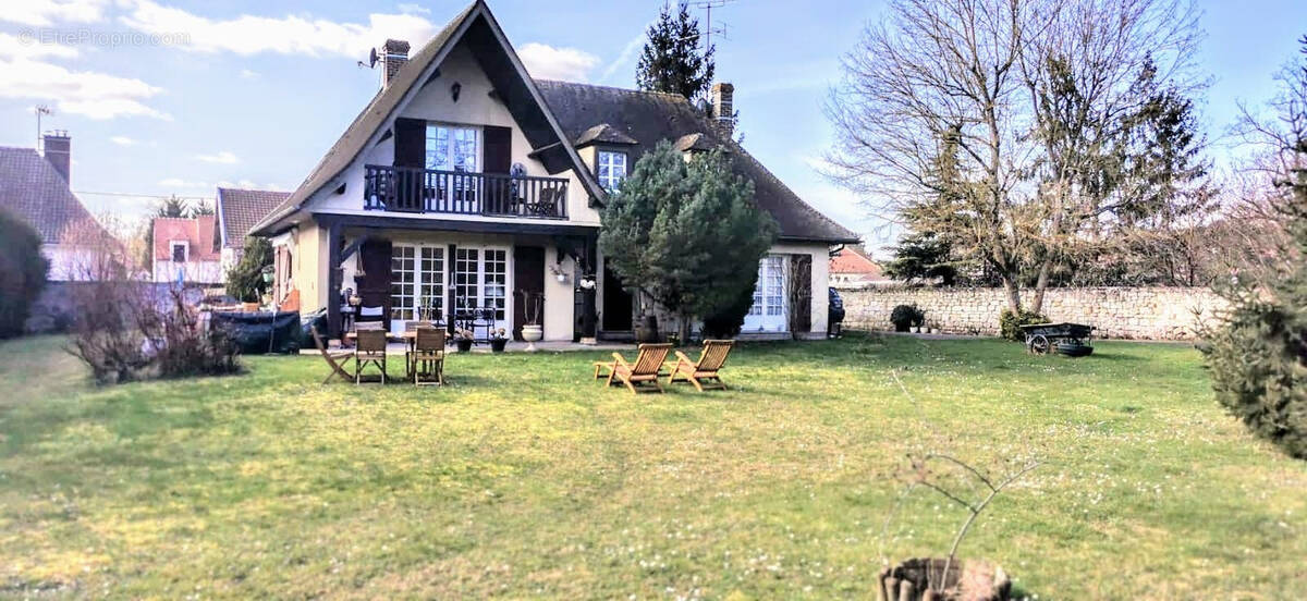 Maison à LAMORLAYE