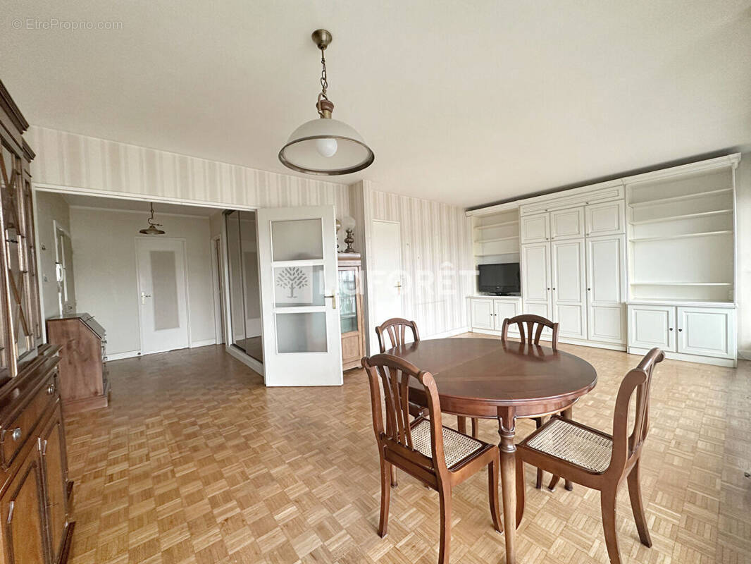 Appartement à JUVISY-SUR-ORGE