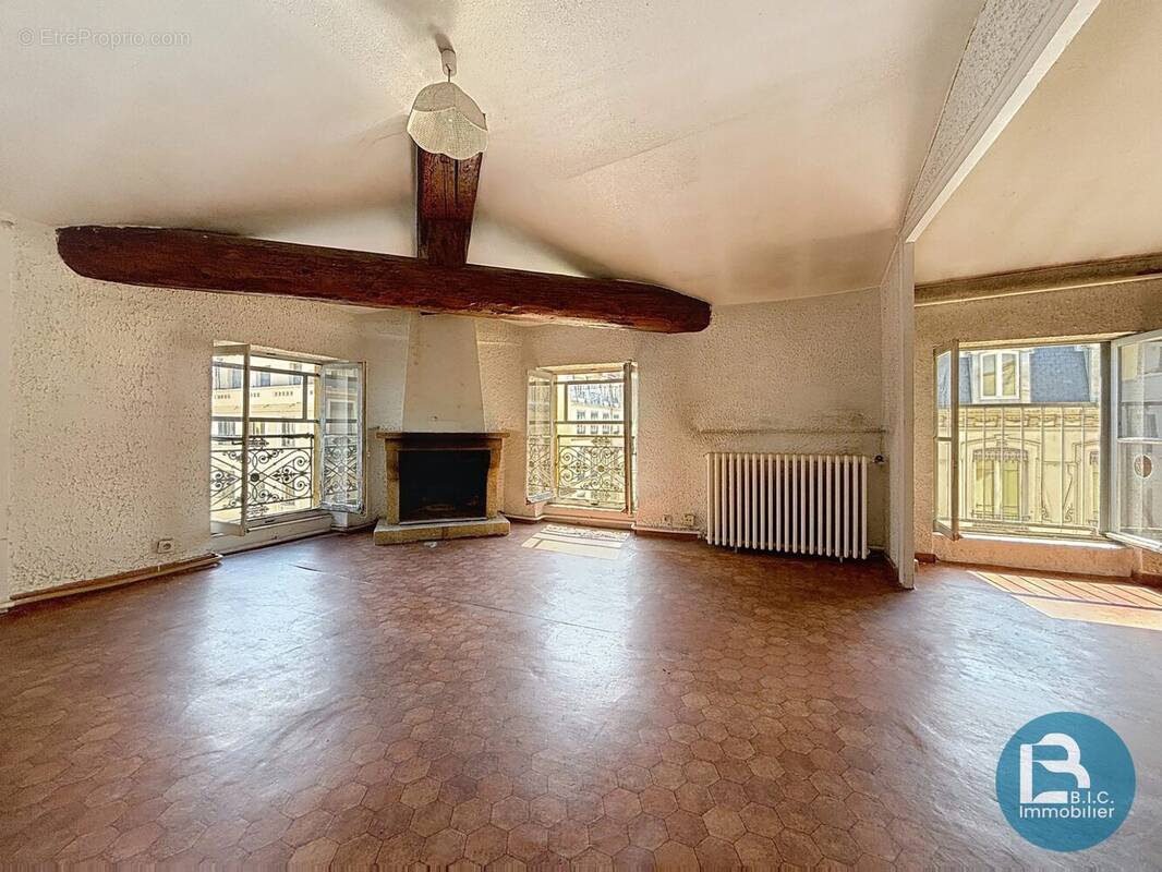 Appartement à LYON-6E