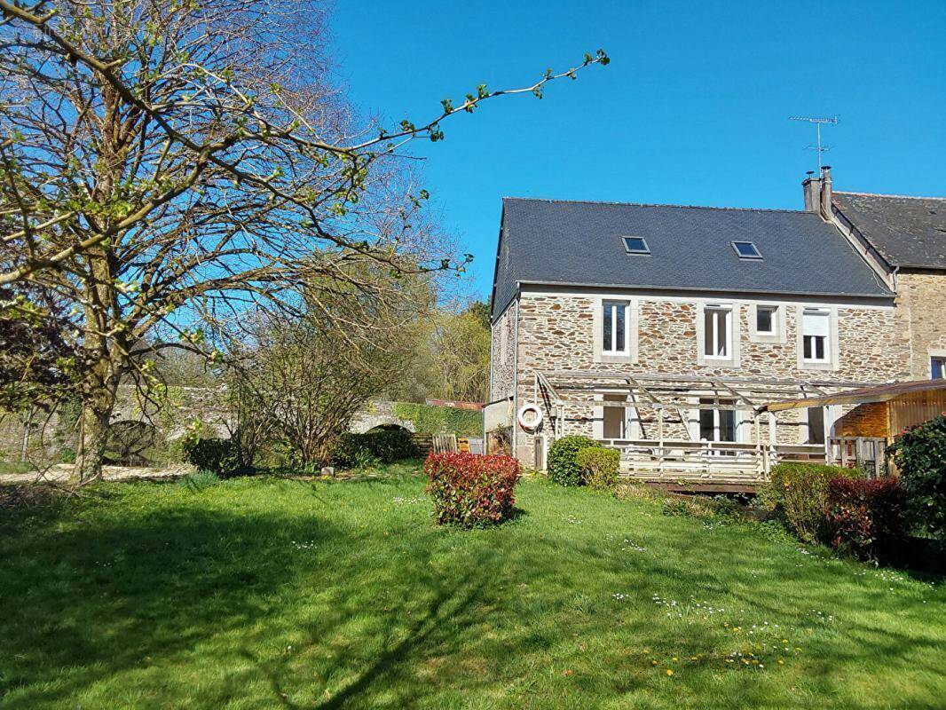 Maison à CARHAIX-PLOUGUER