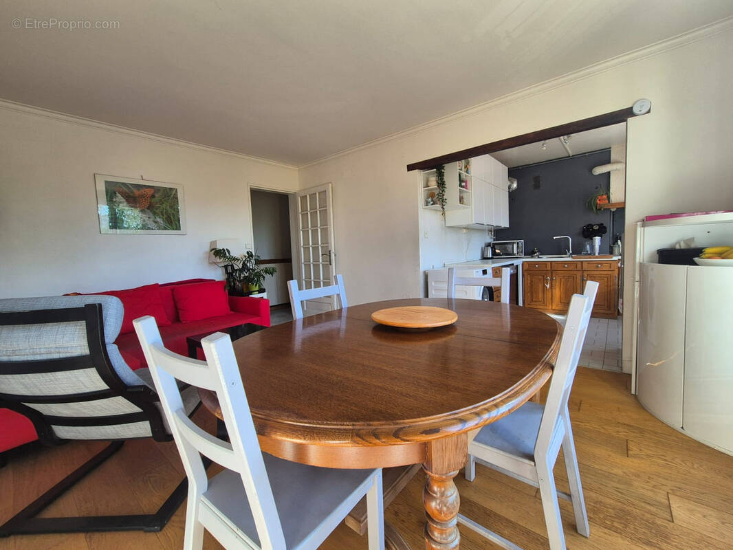 Appartement à BAGNEUX