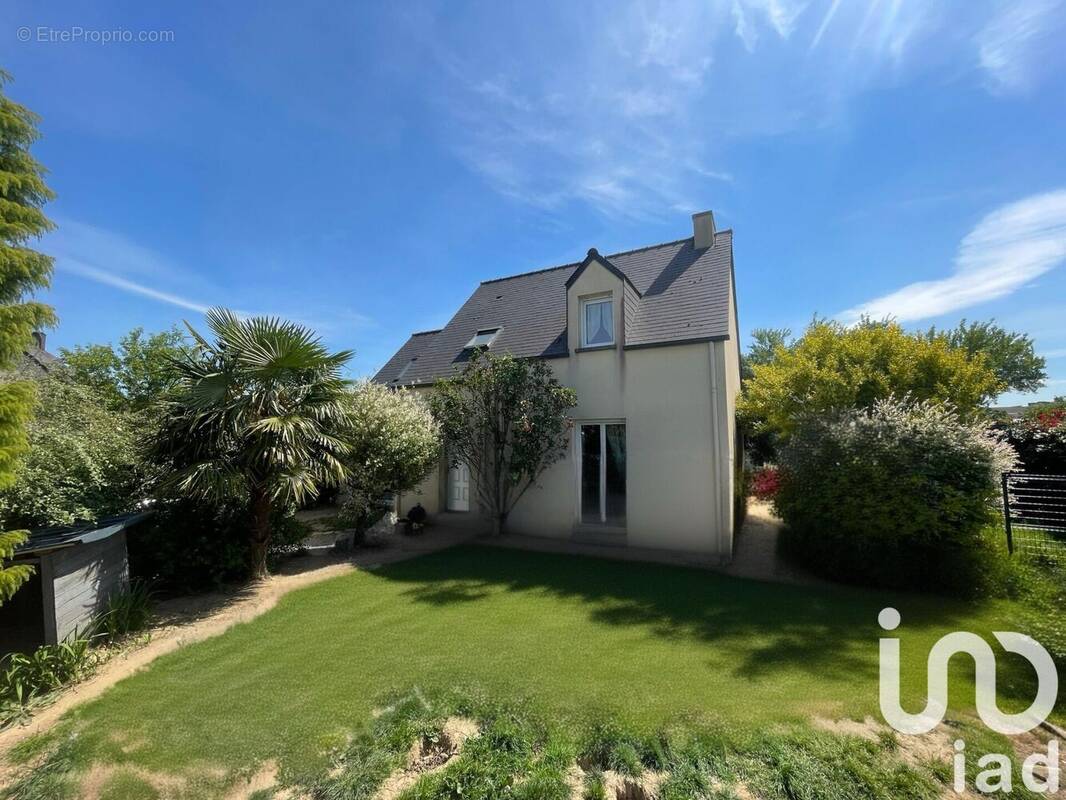 Photo 1 - Maison à LA CHAPELLE-JANSON