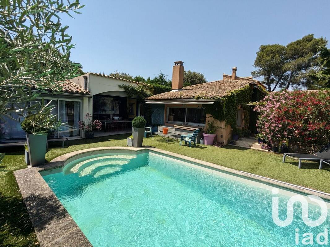 Photo 1 - Maison à CAVAILLON