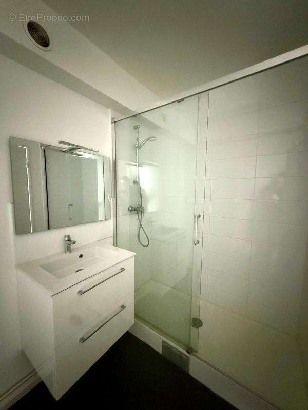 Appartement à PARIS-19E