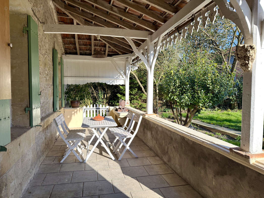 Maison à EYMET