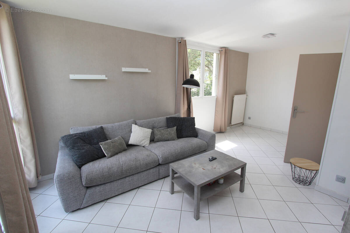 Appartement à POMPEY