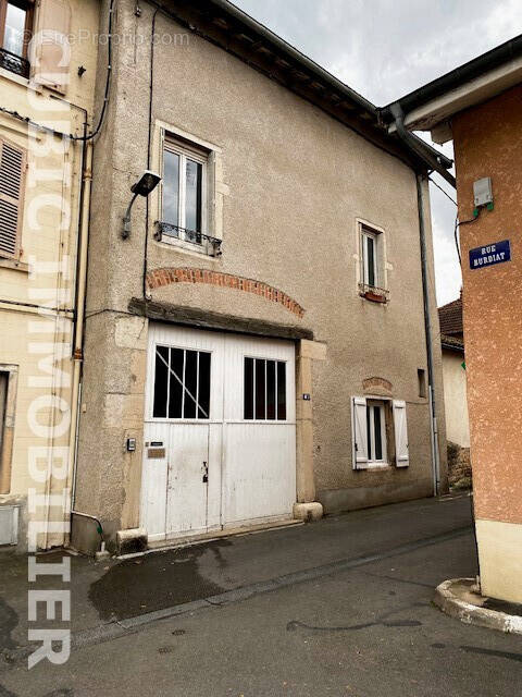 Maison à BELLEVILLE