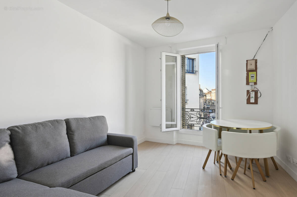 Appartement à OLLAINVILLE