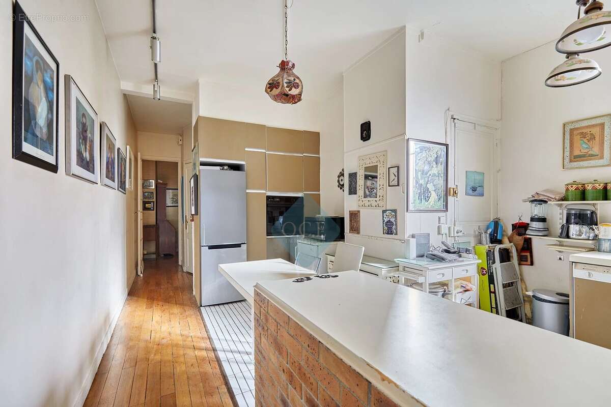 Appartement à PARIS-11E