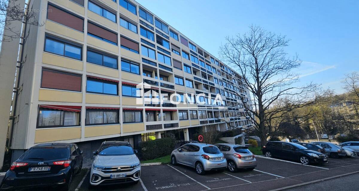 Appartement à SAINT-GERMAIN-EN-LAYE