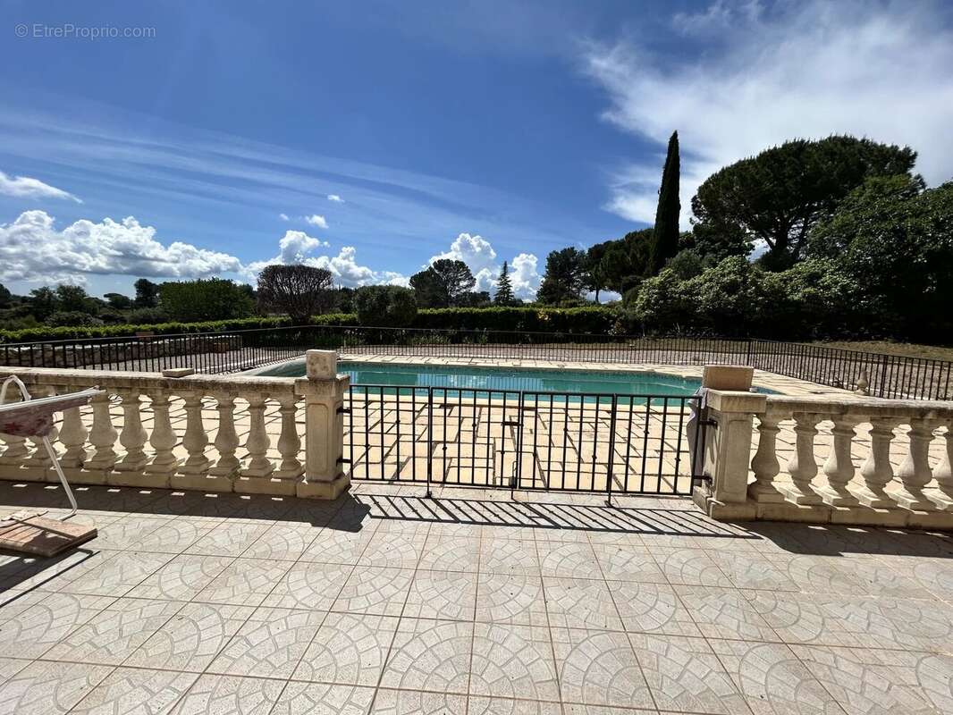 Maison à LORGUES