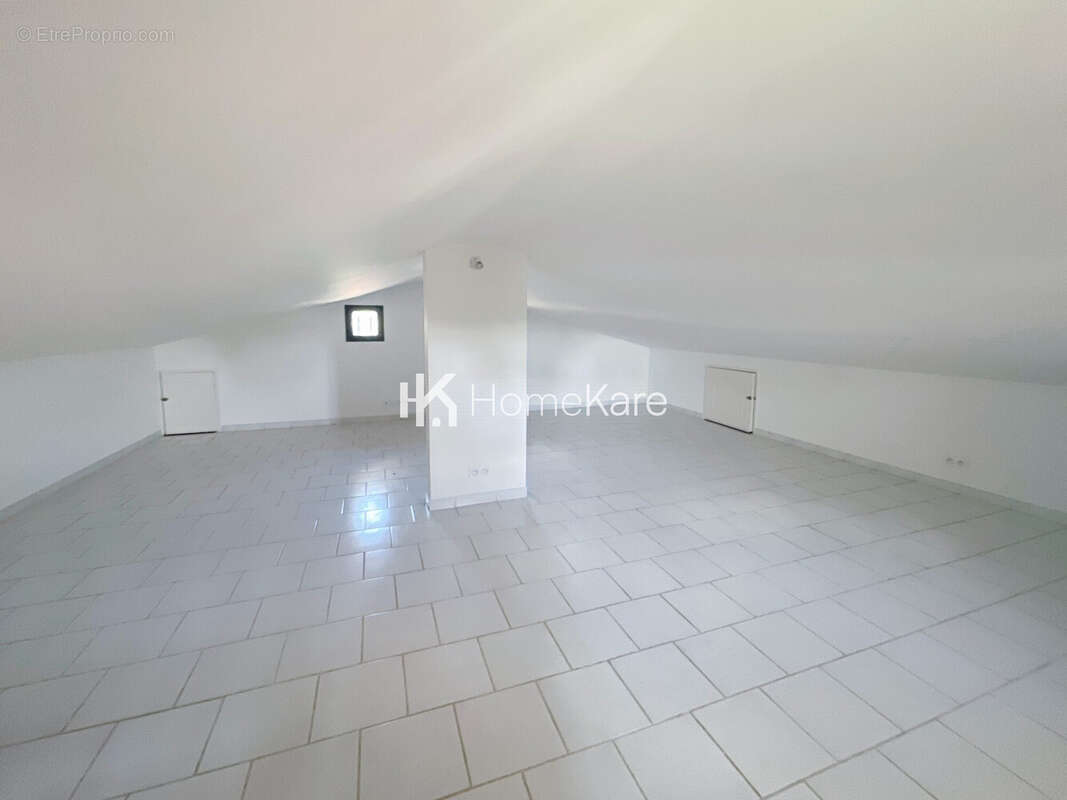 Appartement à PESSAC