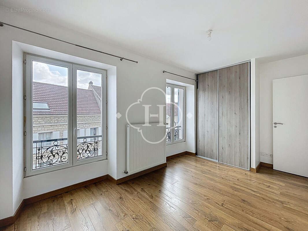 Appartement à MAULE