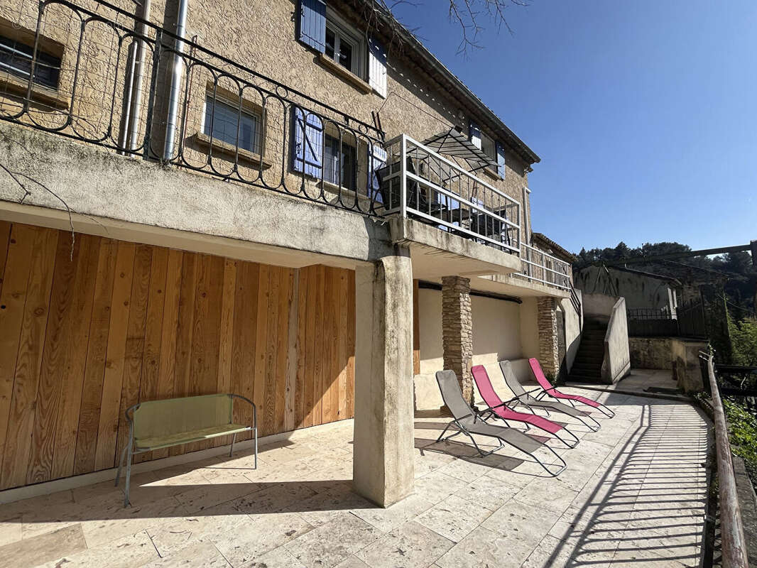 Maison à FONTAINE-DE-VAUCLUSE
