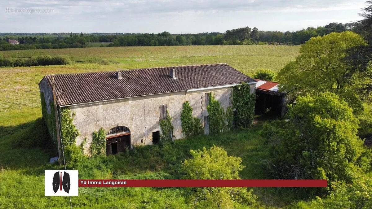 Maison à LANGOIRAN