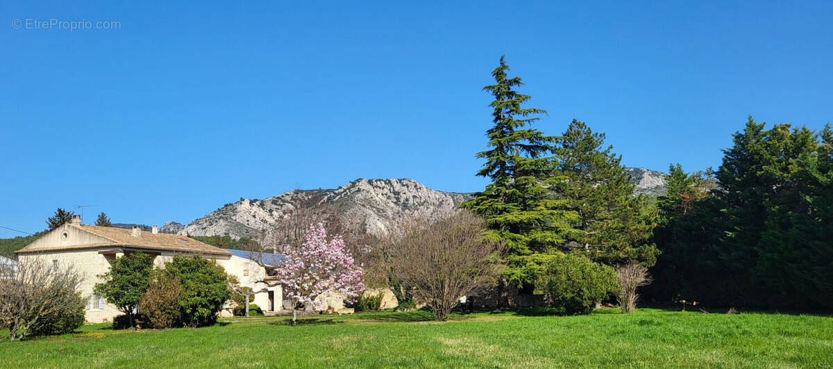 Maison à CHEVAL-BLANC