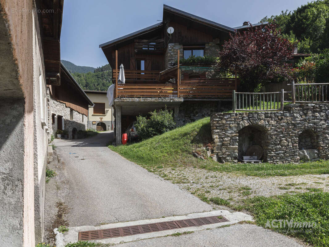 Maison à MOUTIERS