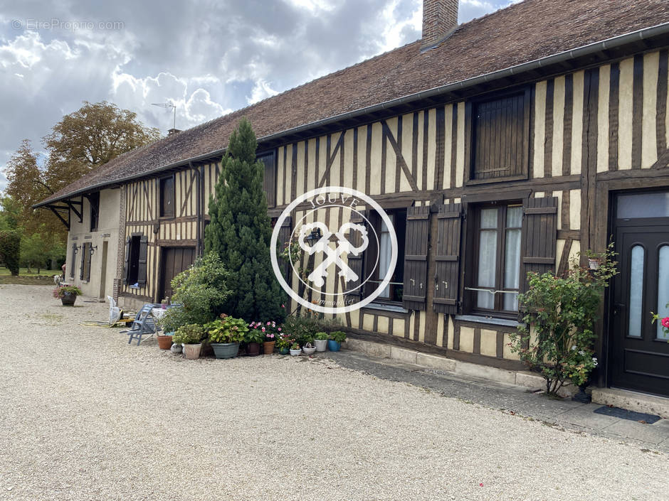 Maison à LES NOES-PRES-TROYES