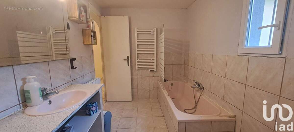 Photo 7 - Maison à SAINT-HILAIRE-LES-ANDRESIS