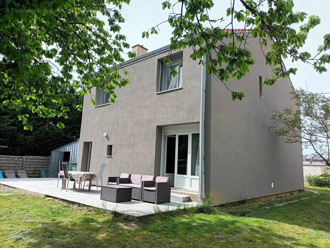 Maison à BLANZY