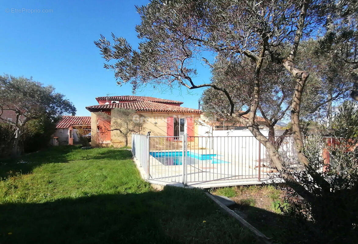 Maison à SARRIANS