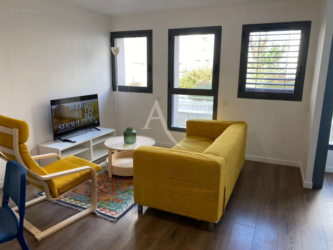 Appartement à SURESNES